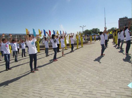 Колледж білім алушылары  Мемлекеттік рәміздер күнін атап өтті.